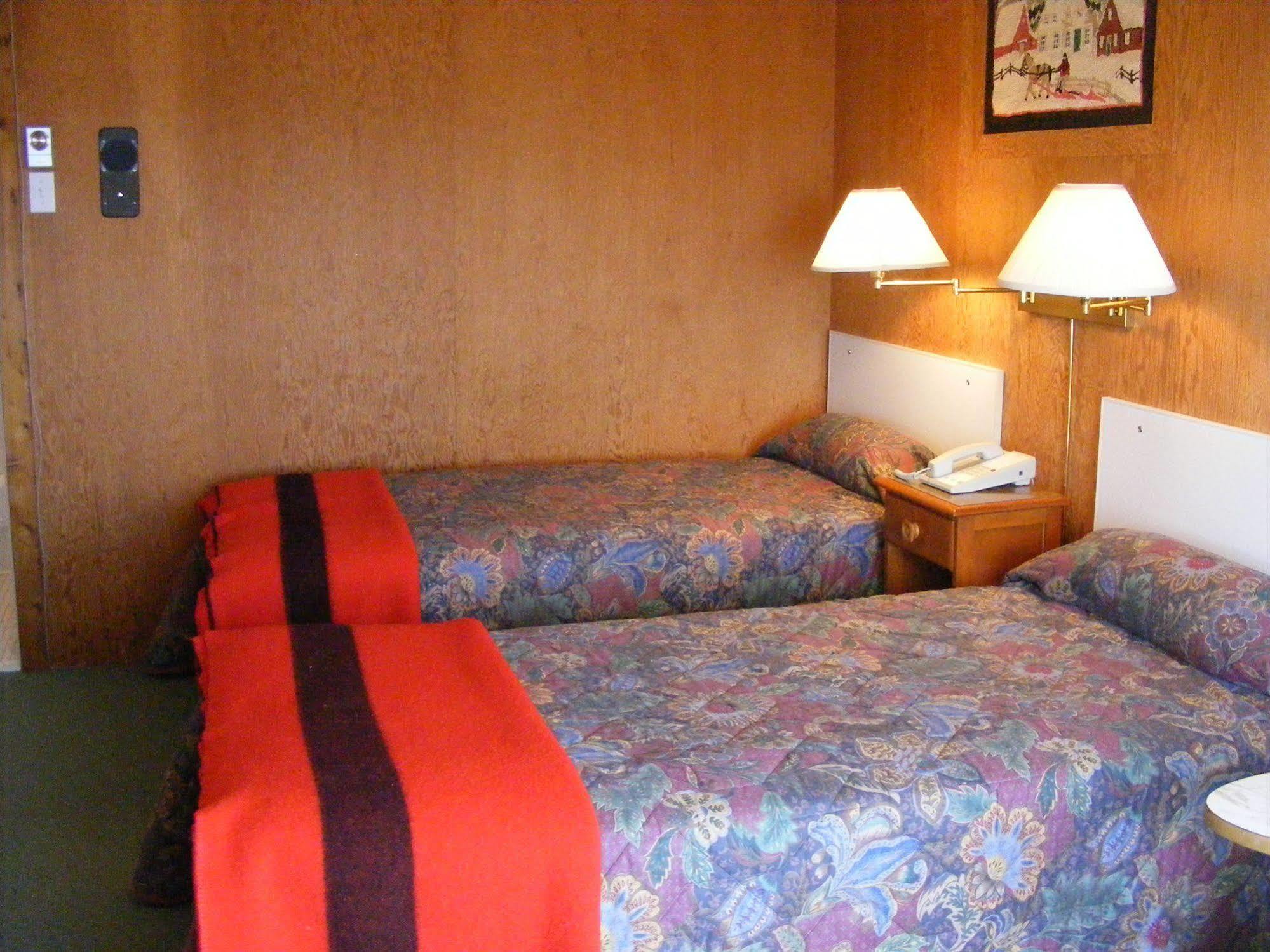 Hotel Motel Bon Accueil Rivière-la-Madeleine المظهر الخارجي الصورة